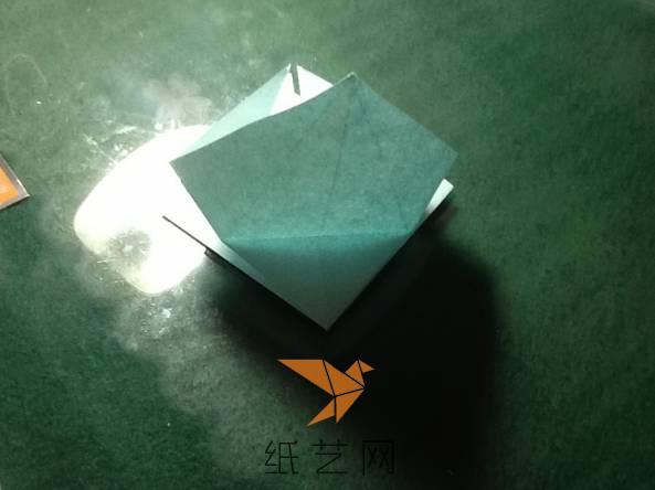 在折橫的消失點再折一橫