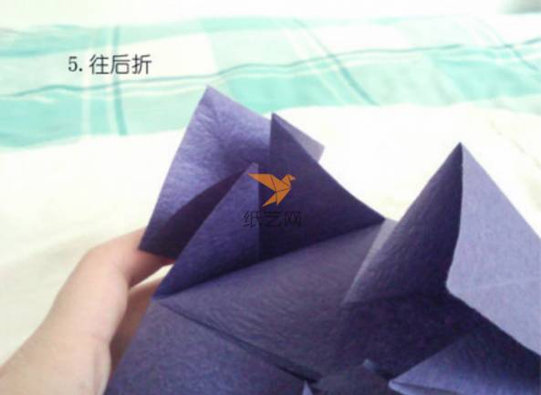折紙美麗浪漫的折紙花球制作教程
