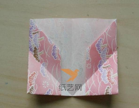 然后將折痕制作好